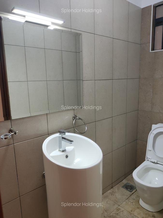 3 Bed Apartment with En Suite in Kilimani - 14