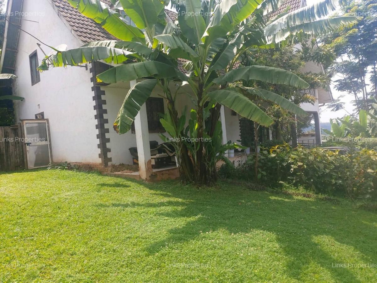 5 Bed Townhouse with En Suite at Kerarapon Drive - 3