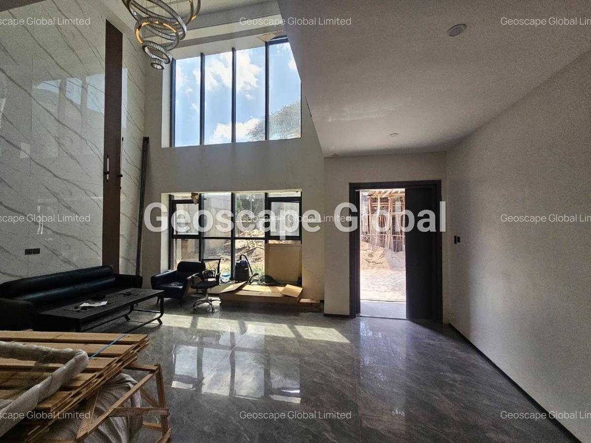 5 Bed Townhouse with En Suite in Lavington - 14