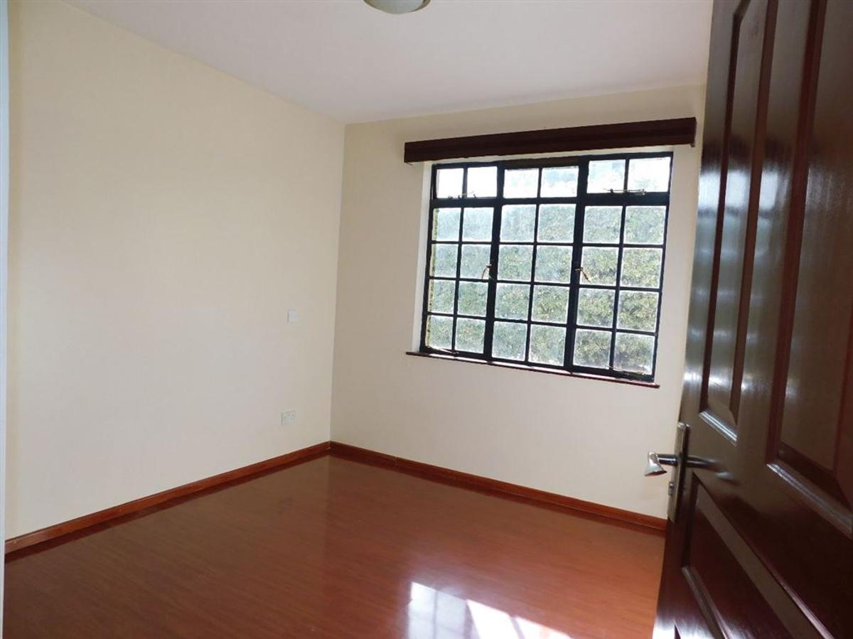 3 Bed Apartment with En Suite in Kiambu Road - 17