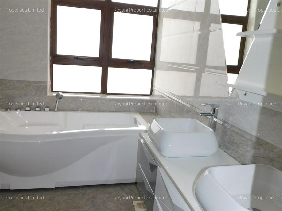 4 Bed House with En Suite at Opposite Sabis School And Next To Elmasian Resort - 15