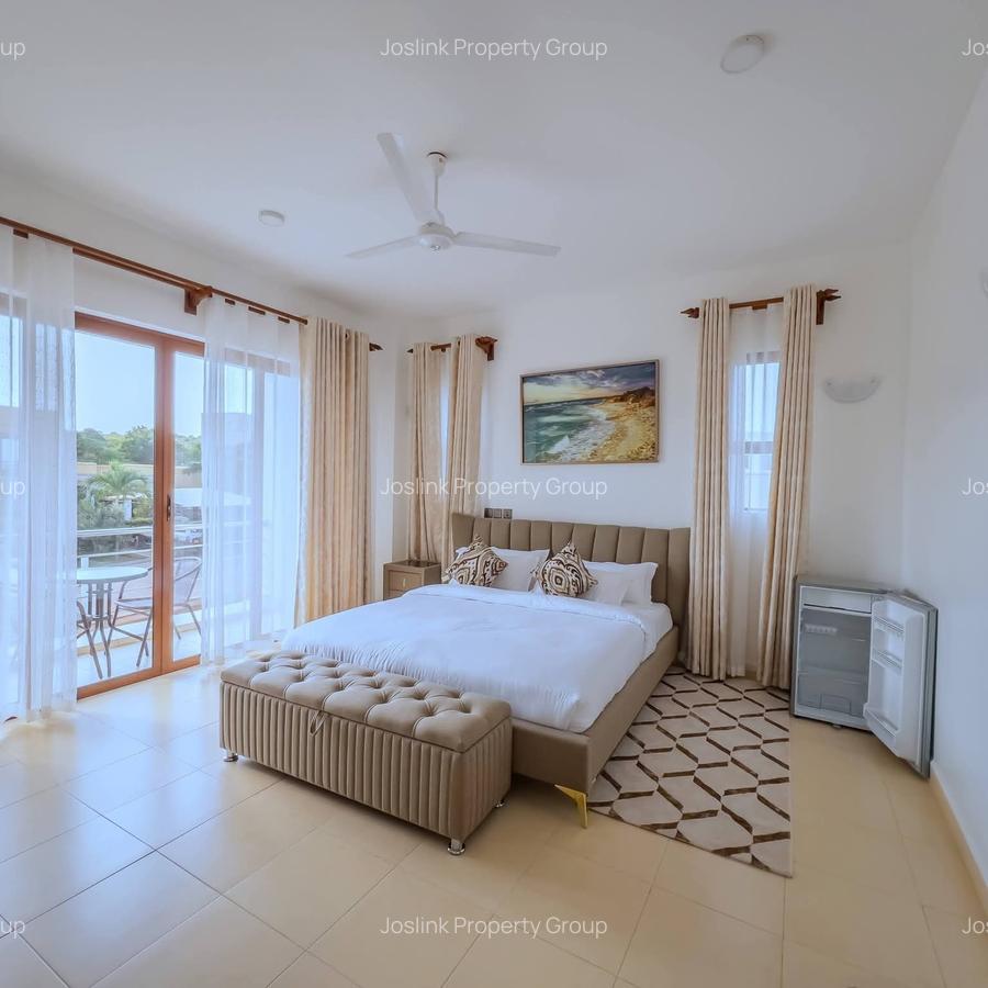 4 Bed Apartment with En Suite at Mt Kenya - 10