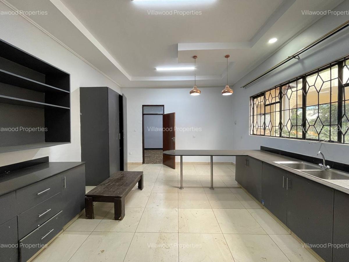 Commercial Property with Service Charge Included in Gigiri - 15
