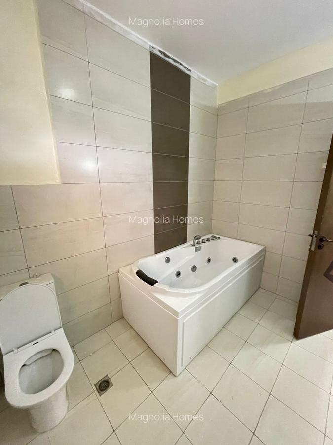 3 Bed Apartment with En Suite in Kilimani - 13