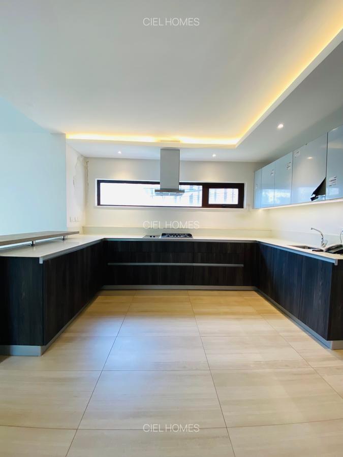 4 Bed Villa with Staff Quarters at Chalbi Drive - 2