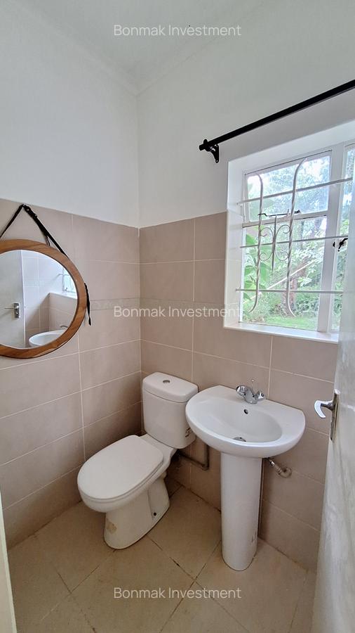 4 Bed House with En Suite at Spring Valley - 16