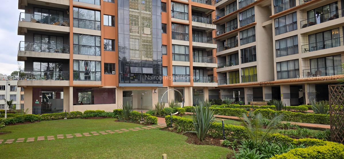2 Bed Apartment with En Suite at Lavington Road - 4