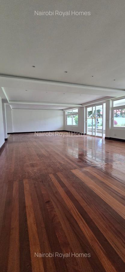 5 Bed House with En Suite at Runda Road - 16