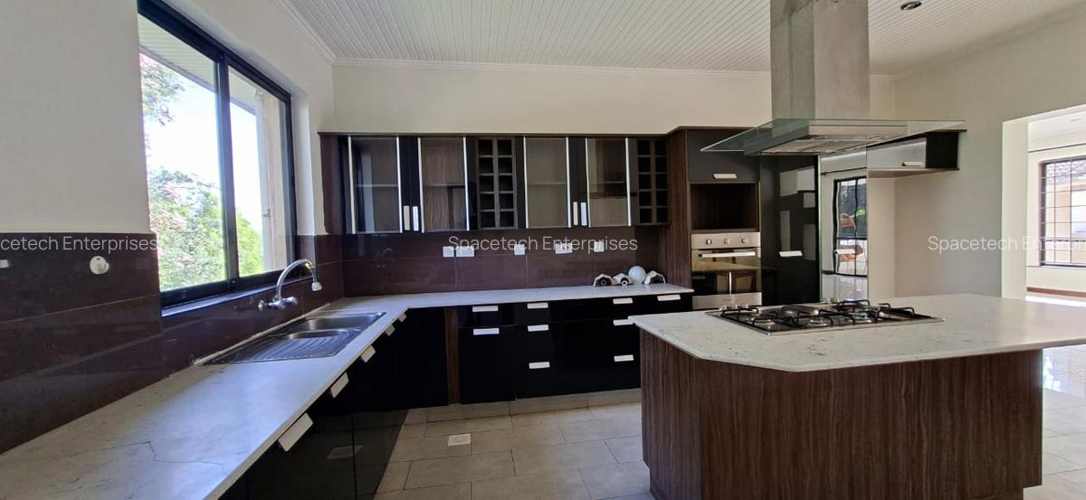 3 Bed Apartment with En Suite in Westlands Area - 7