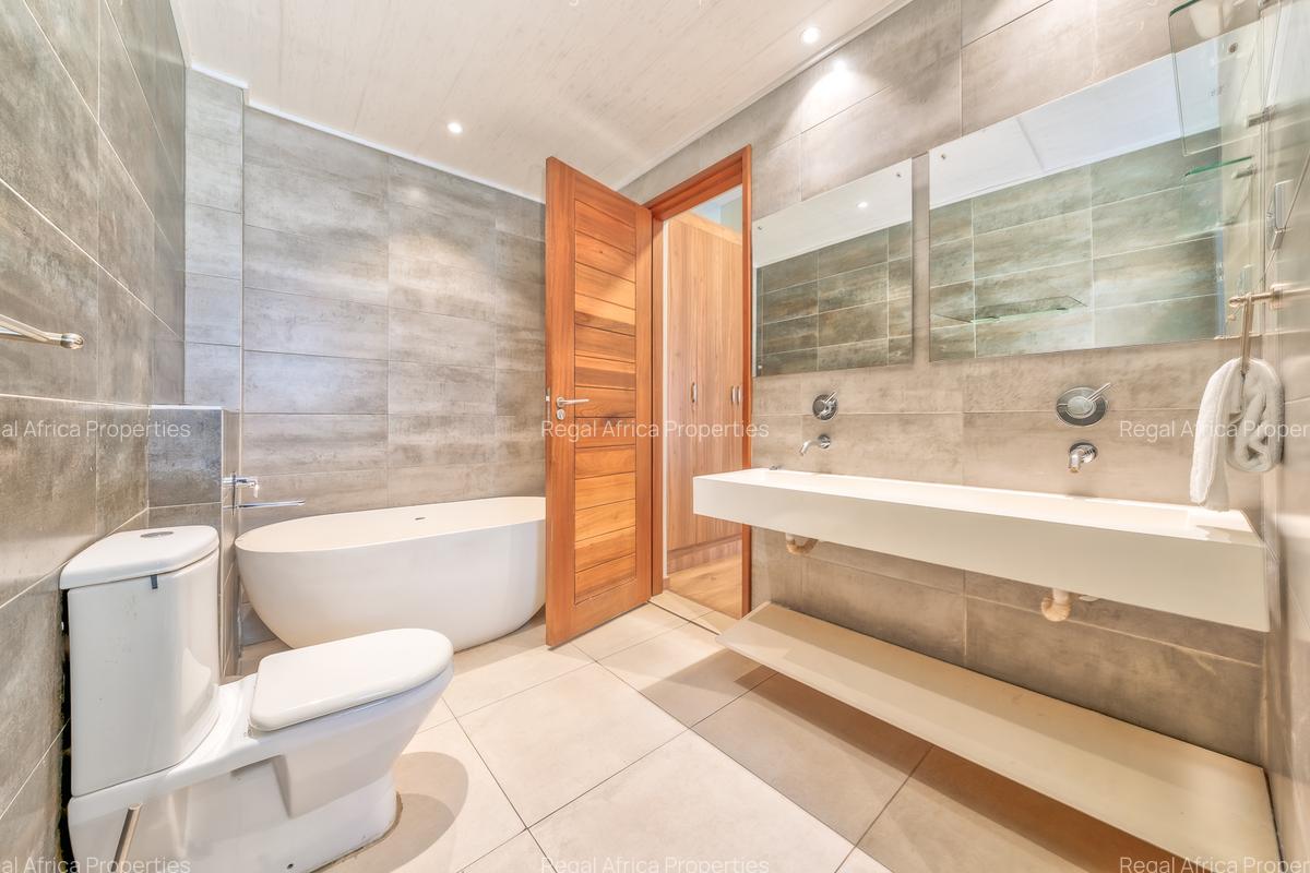 Furnished 3 Bed Apartment with En Suite in Kileleshwa - 8