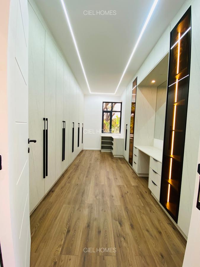 5 Bed Villa with En Suite at Mzima Spring - 17