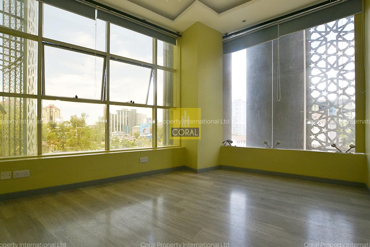 Commercial Property in Kilimani - 20