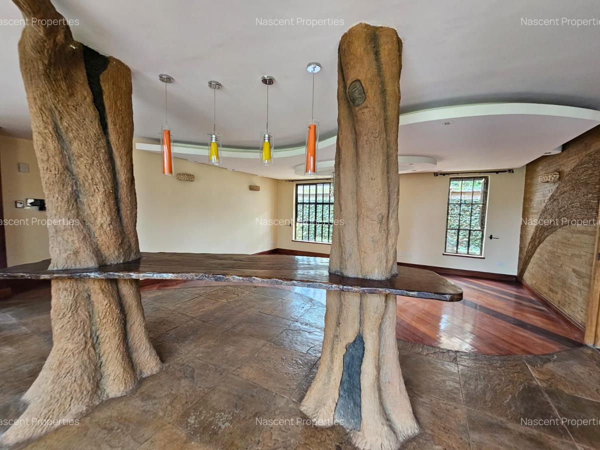 5 Bed House with En Suite in Nyari - 12