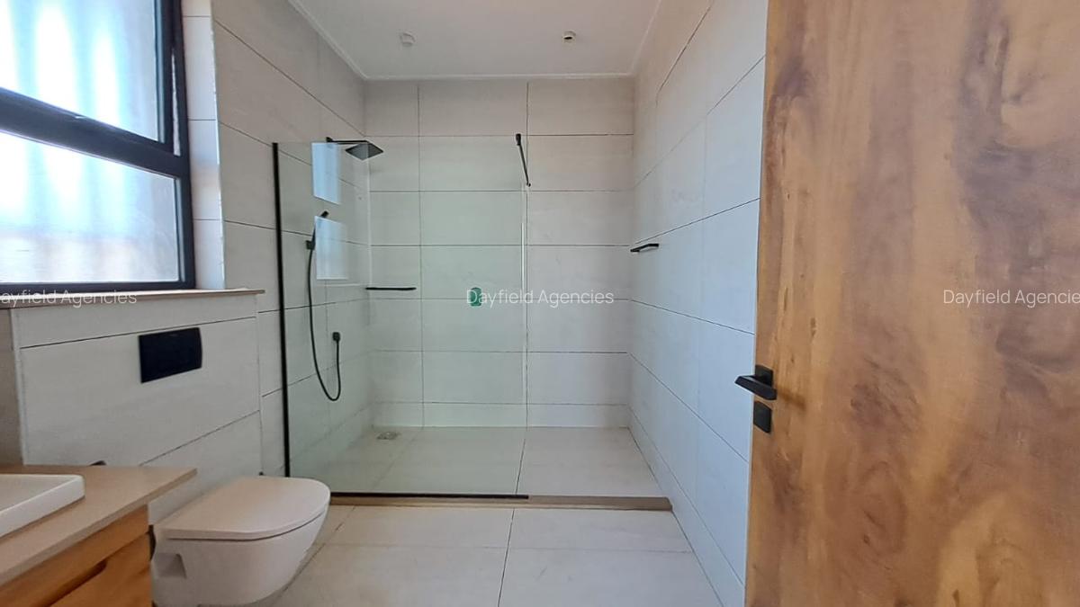 4 Bed House with En Suite in Loresho - 5