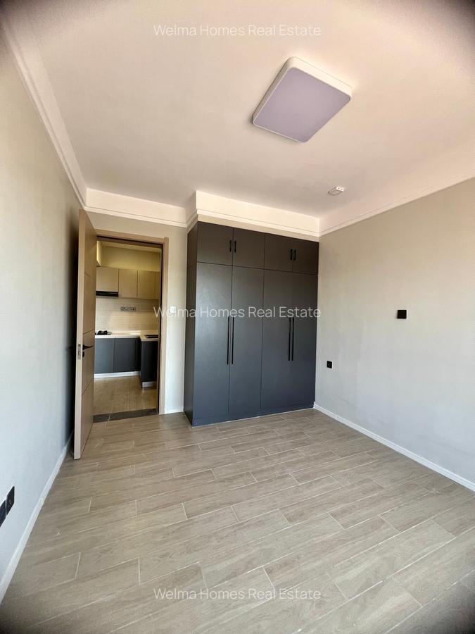2 Bed Apartment with En Suite in Lavington - 5