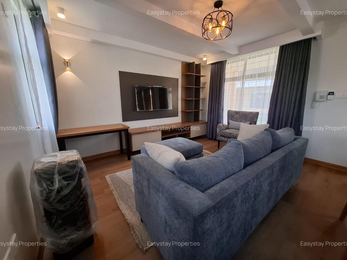 2 Bed House with En Suite in Ridgeways - 3