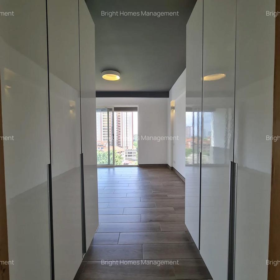 2 Bed Apartment with En Suite in Kilimani - 6