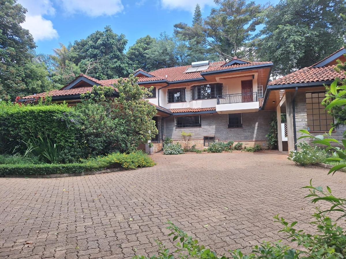 4 Bed House with En Suite in Runda - 20