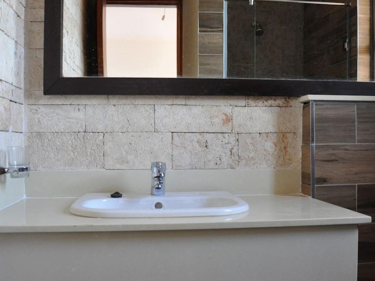 4 Bed House in Runda - 14