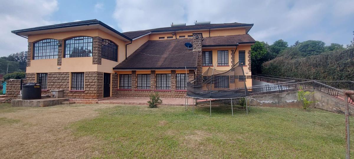 5 Bed Villa with En Suite in Kitisuru - 12