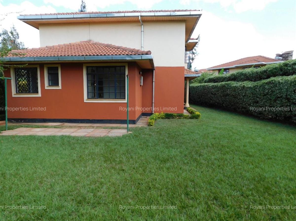 4 Bed House with En Suite at Fourways Junction Estate - 20