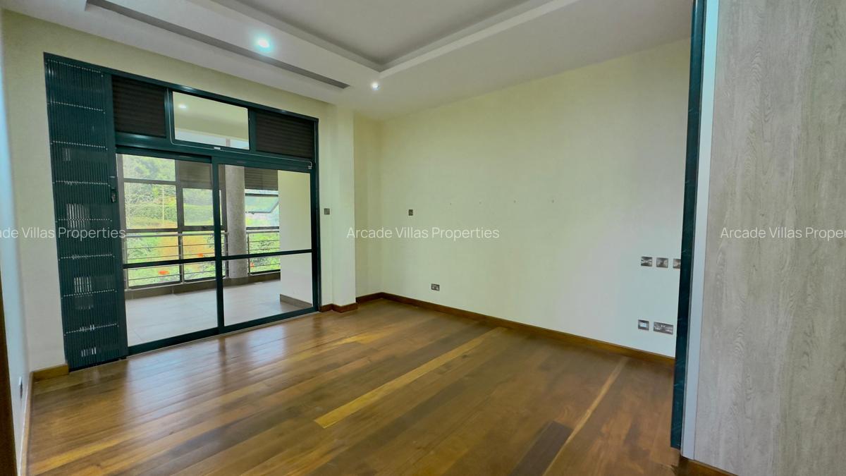 7 Bed Townhouse with En Suite at Kitisuru - 14