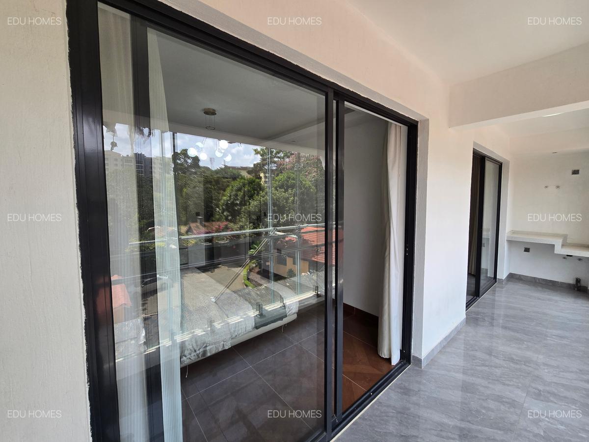 2 Bed Apartment with En Suite at Mandela Road - 6