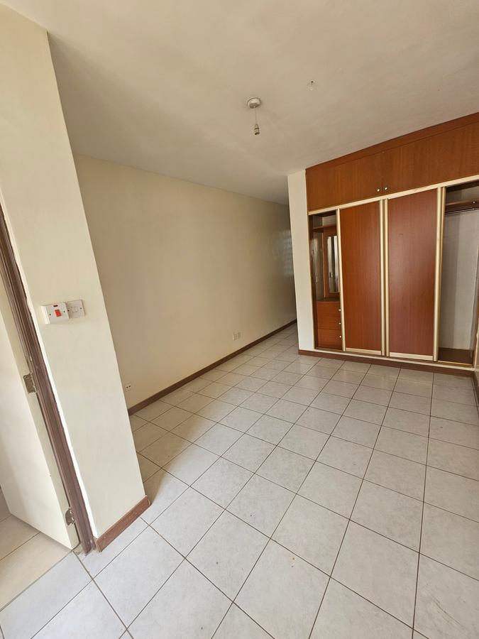 3 Bed Apartment with En Suite at Kileleshwa - 6