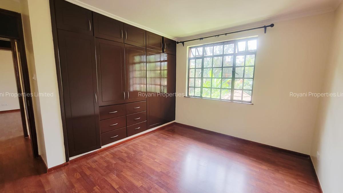4 Bed House with En Suite in Kiambu Road - 8