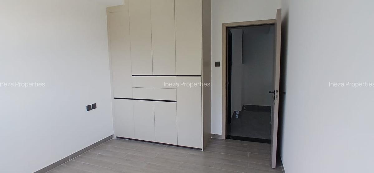 1 Bed Apartment with Gym in Kilimani - 6