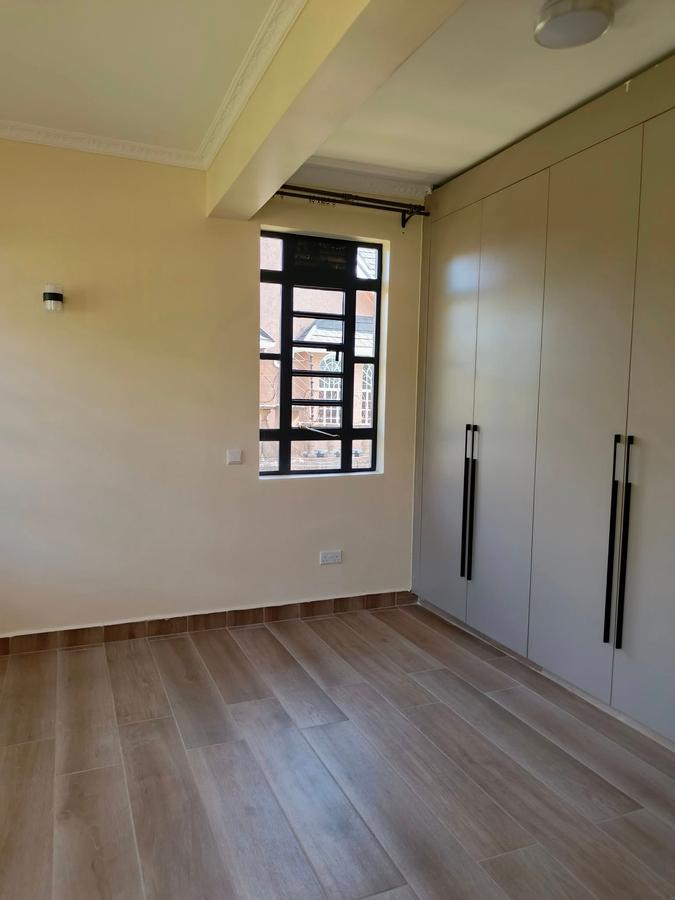 6 Bed House with En Suite in Kitisuru - 8