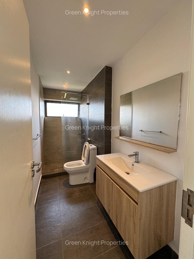 Serviced 2 Bed Apartment with En Suite in Lavington - 8