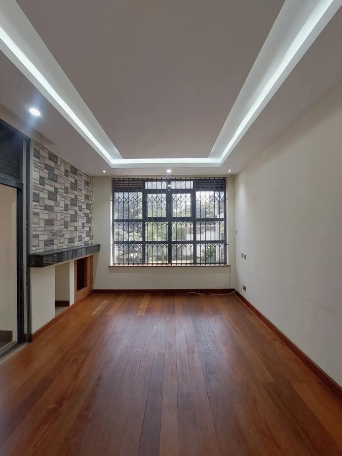 7 Bed Townhouse with En Suite in Nyari - 7