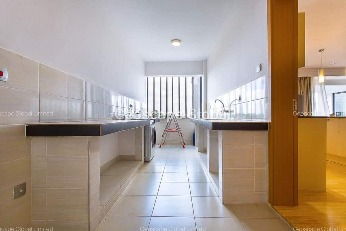 Furnished 3 Bed Apartment with En Suite in Spring Valley - 12