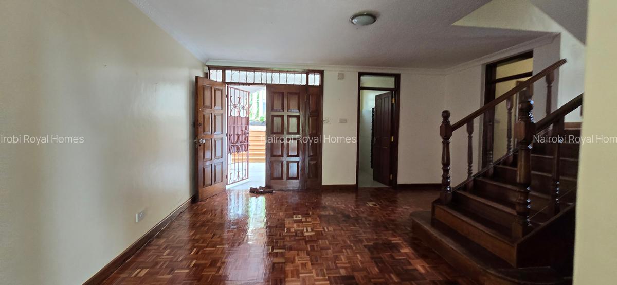 5 Bed House with En Suite at Mimosa Drive - 8