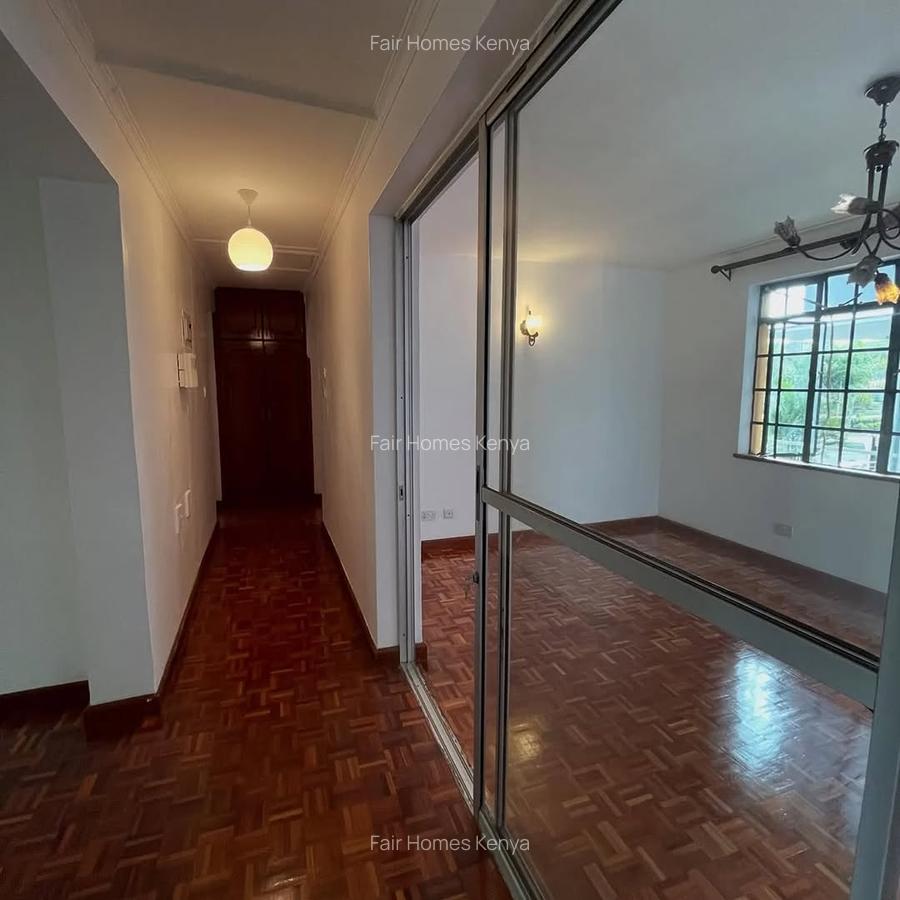 5 Bed Townhouse with En Suite at Lavington Green - 15