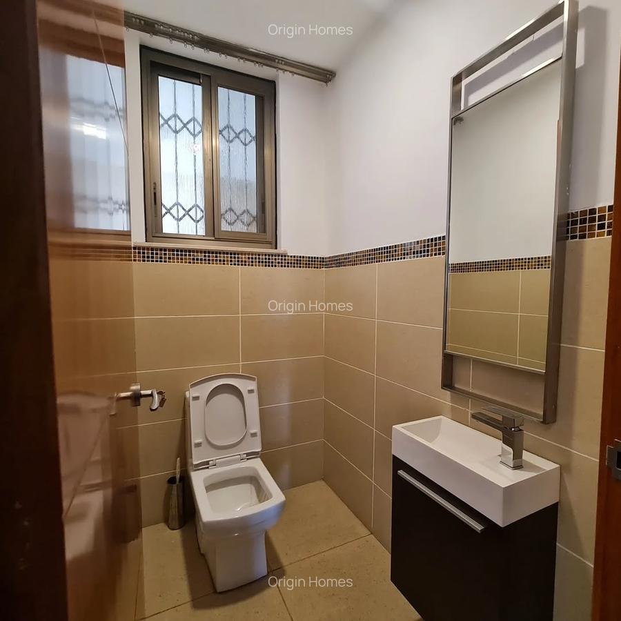 3 Bed Apartment with En Suite at Westlands - 5