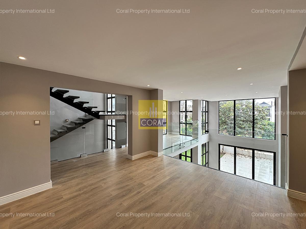 4 Bed Townhouse in Runda - 6