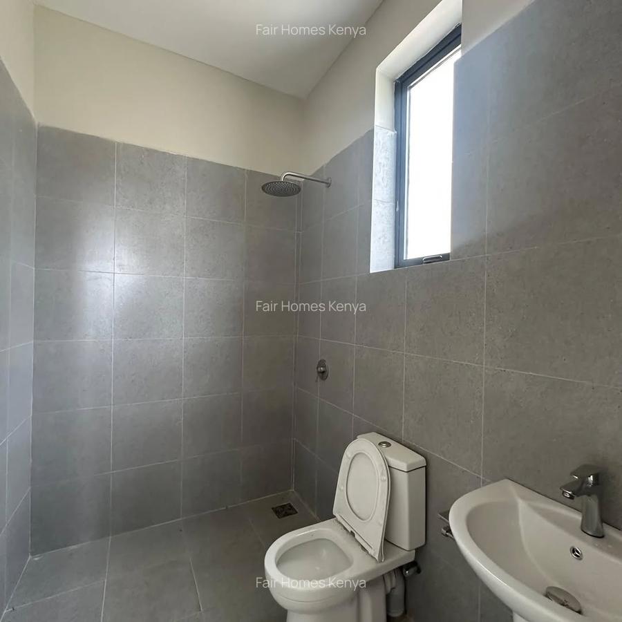 5 Bed Townhouse with En Suite at Manyani East - 4