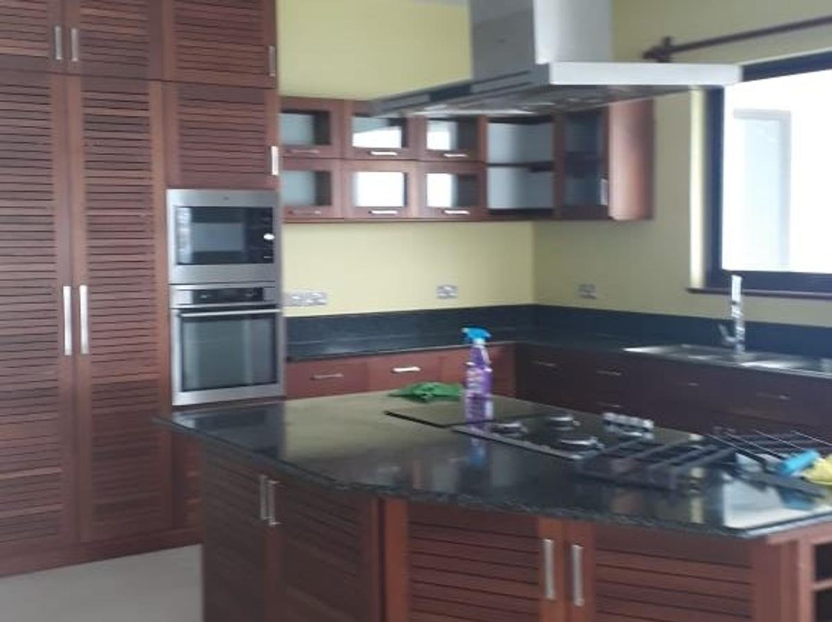 3 Bed Apartment in Nyali Area - 4