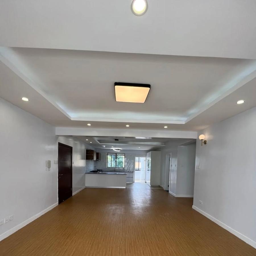 4 Bed Apartment with En Suite at Hatheru Road - 4