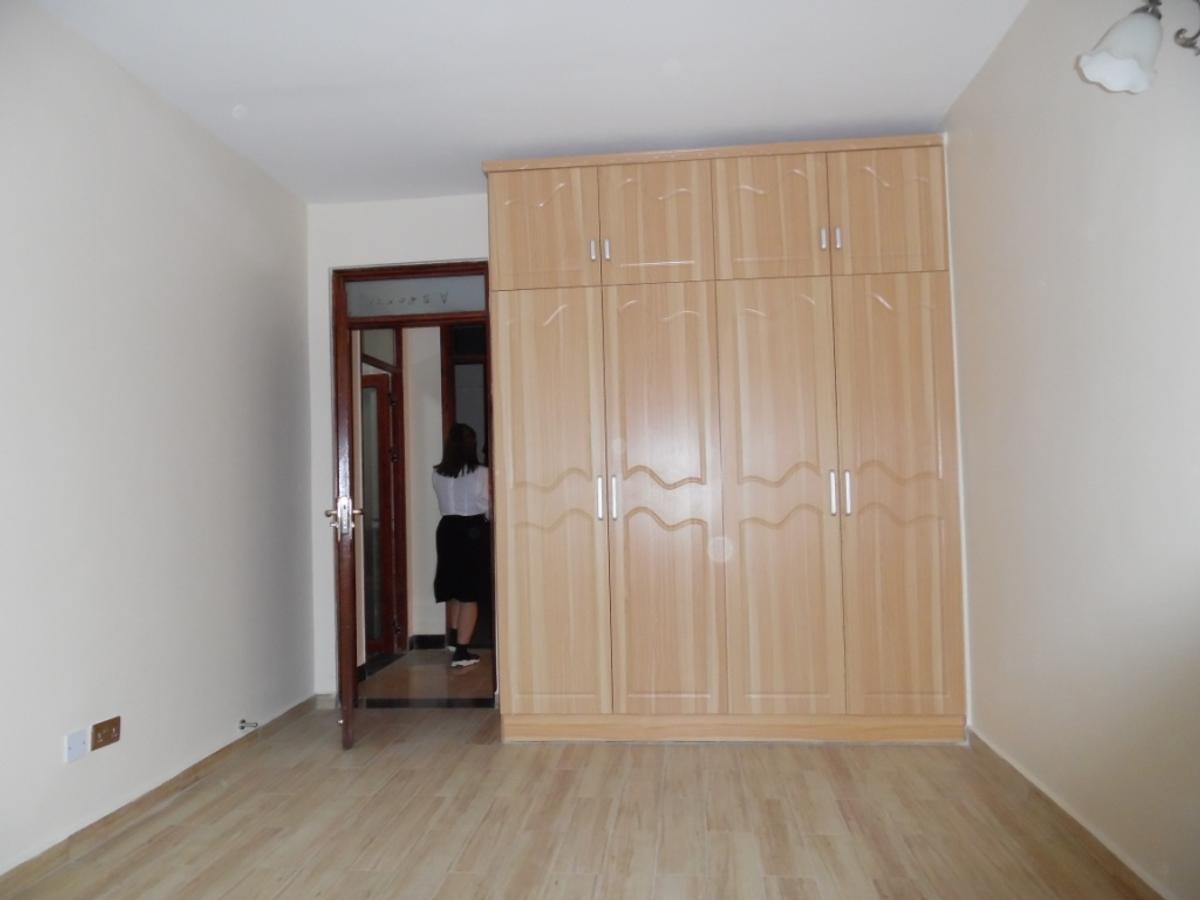 2 Bed Apartment with En Suite at Kilimani - 12