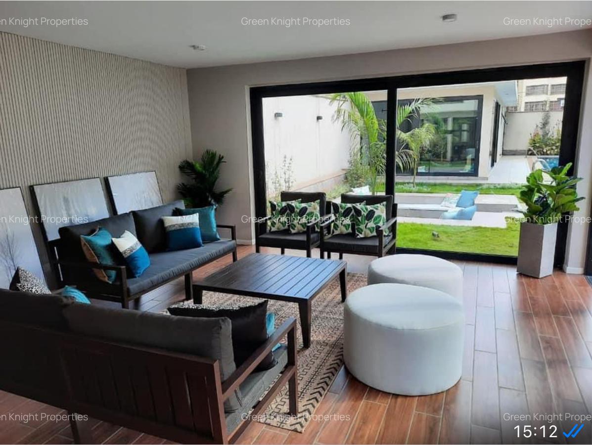 Serviced 2 Bed Apartment with En Suite in Lavington - 5