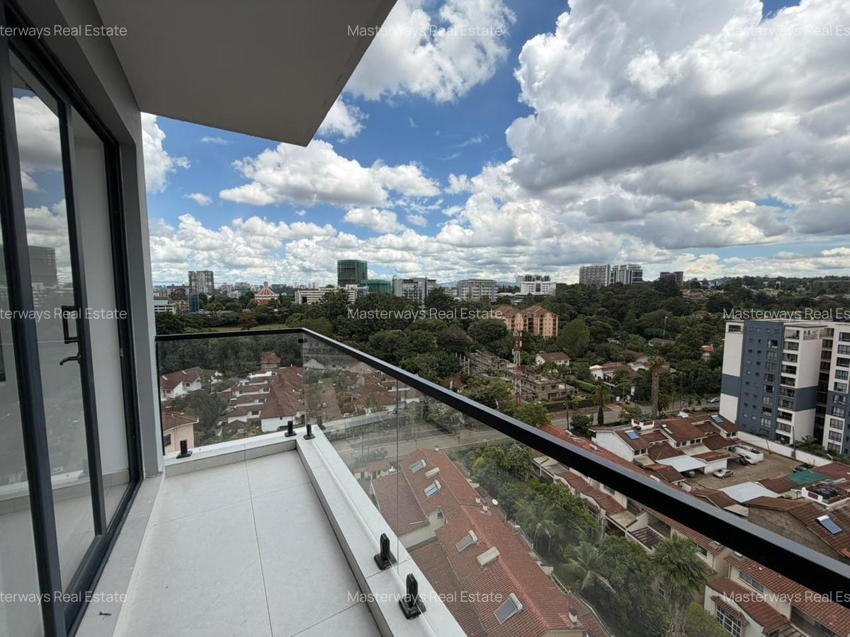 3 Bed Apartment with En Suite in Westlands Area - 13