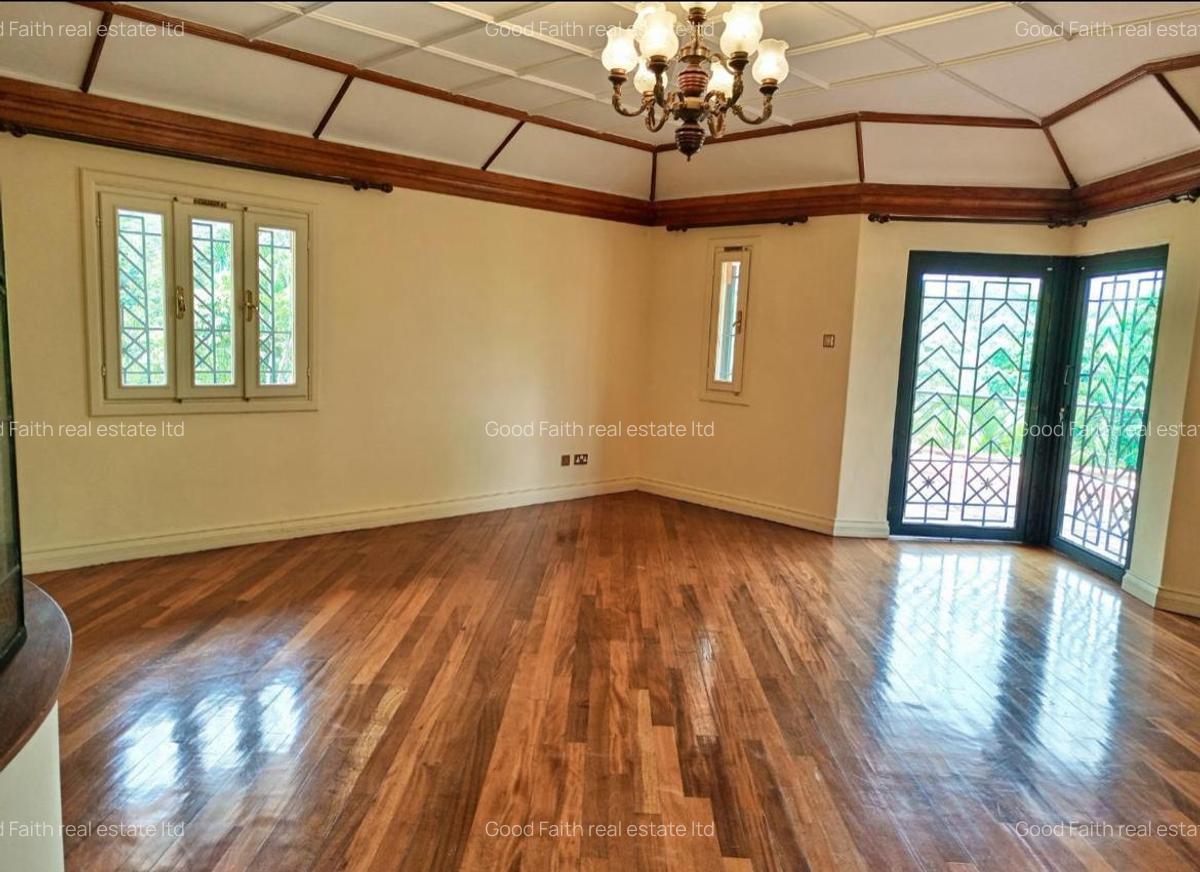 4 Bed House with En Suite in Muthaiga - 11