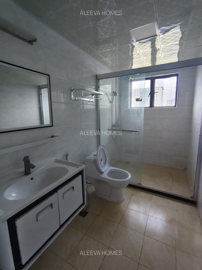 3 Bed Apartment with En Suite in Kilimani - 16