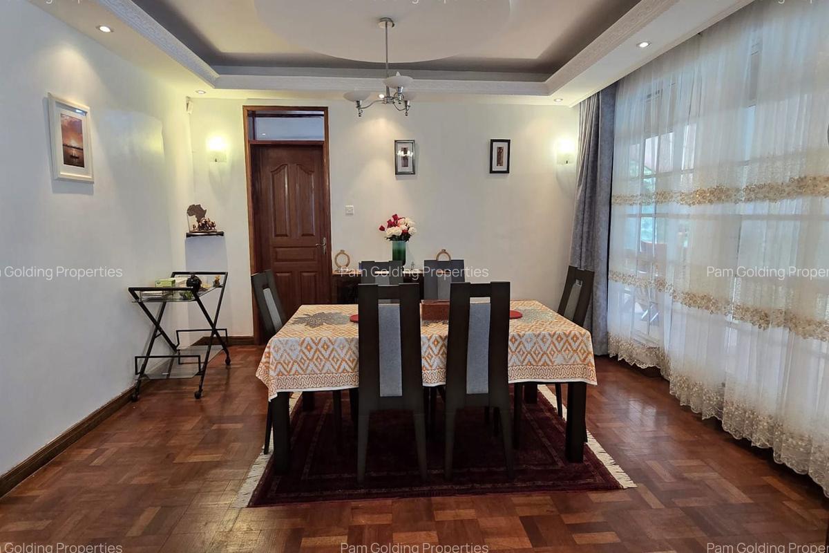 4 Bed House with En Suite in Runda - 6