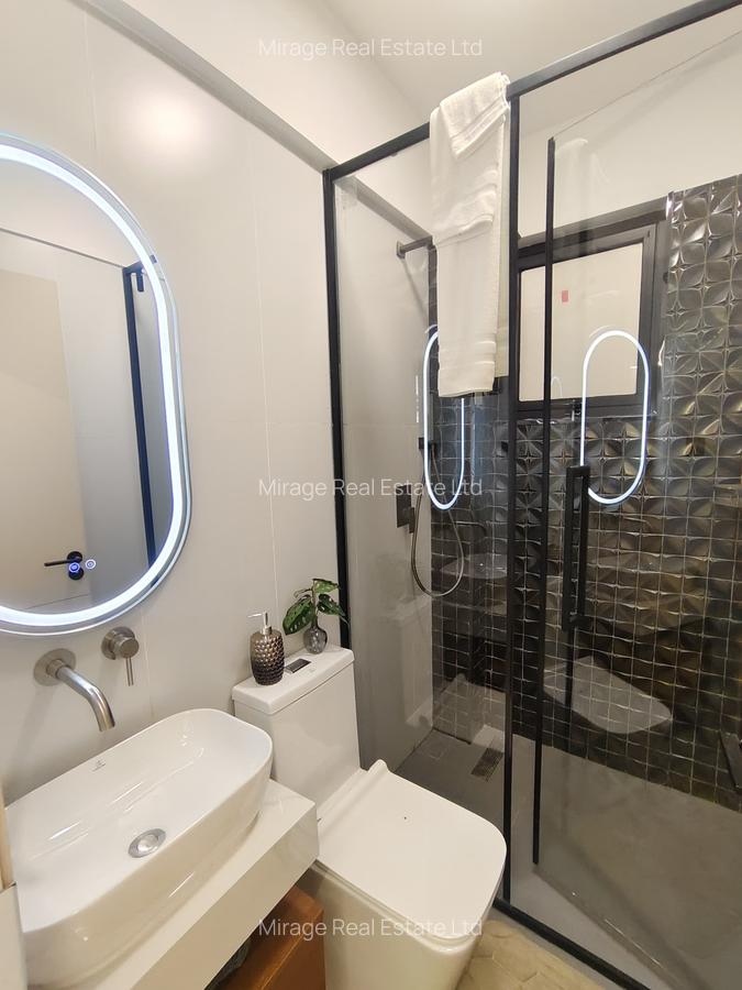 3 Bed Apartment with En Suite in Kilimani - 2