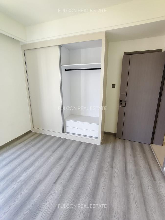 2 Bed Apartment with En Suite in Westlands Area - 9