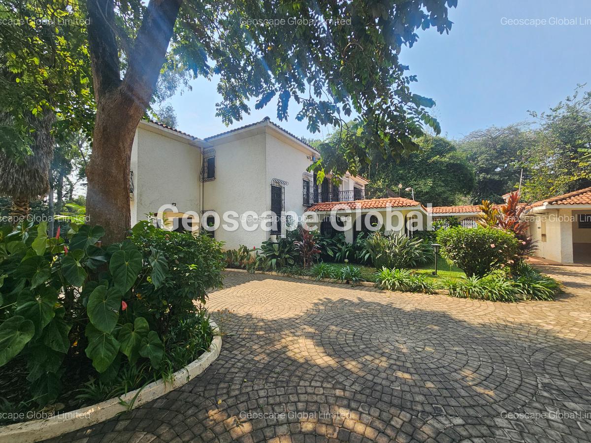5 Bed House with En Suite in Muthaiga - 3